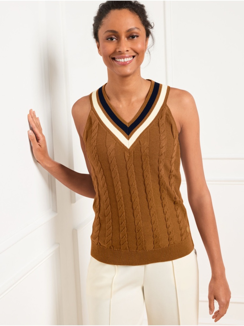 T by TALBOTS Coolmax Cable Knit Contrast V-Neck Sweater Vest - Size Medium